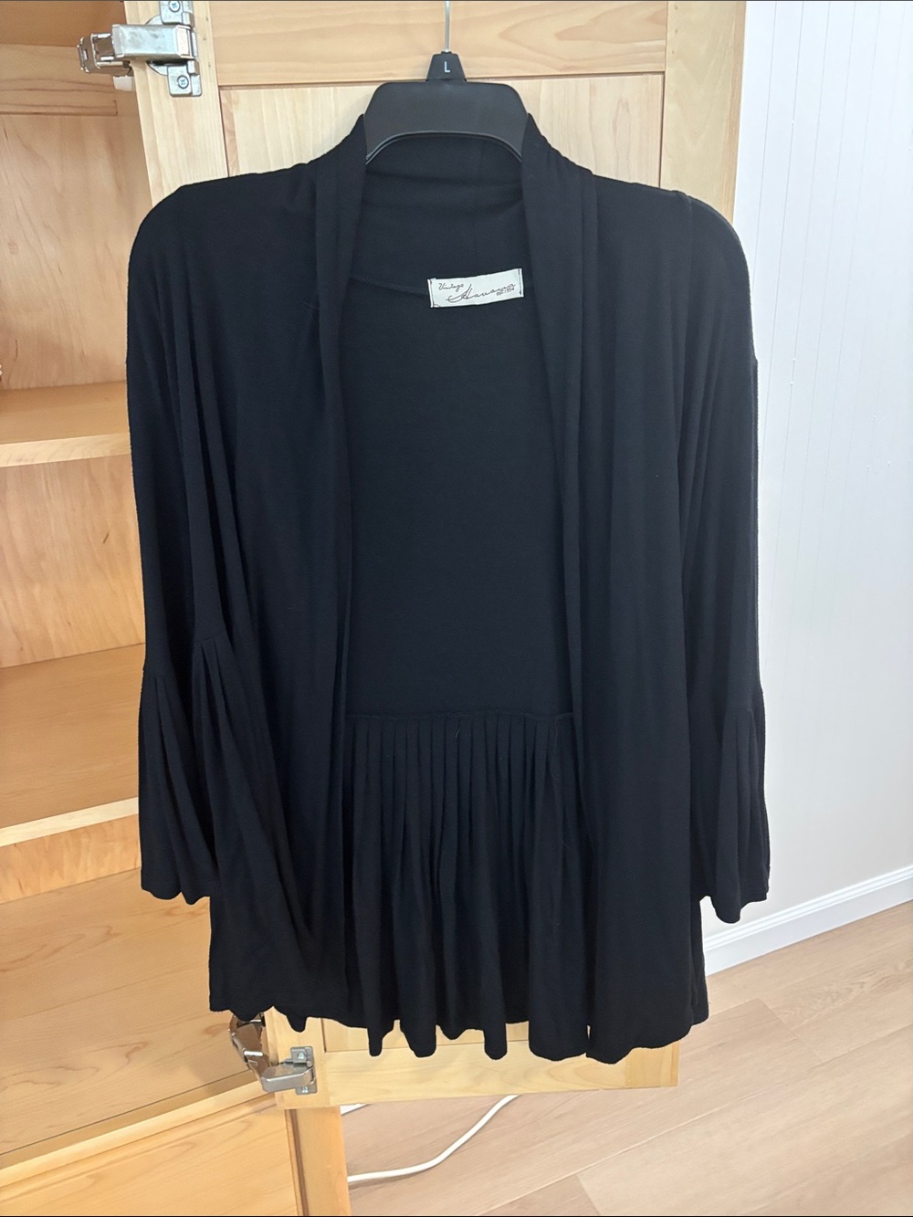 Vintage Havana Black Open-Front Pleated Hem Cardigan